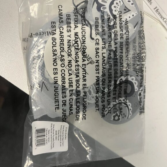 Vera Bradley Disney Mickey Mouse Zip Bag Charm Piccadilly Paisley Coin Purse - Picture 3 of 3